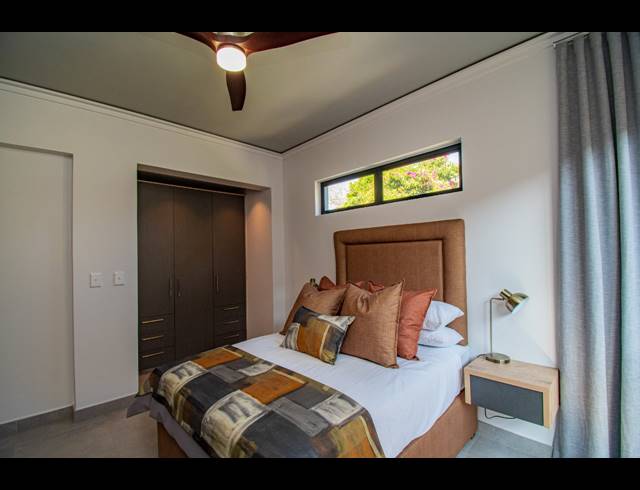 3 BEDROOM TOWNHOUSE FOR SALE IN MENLO PARK